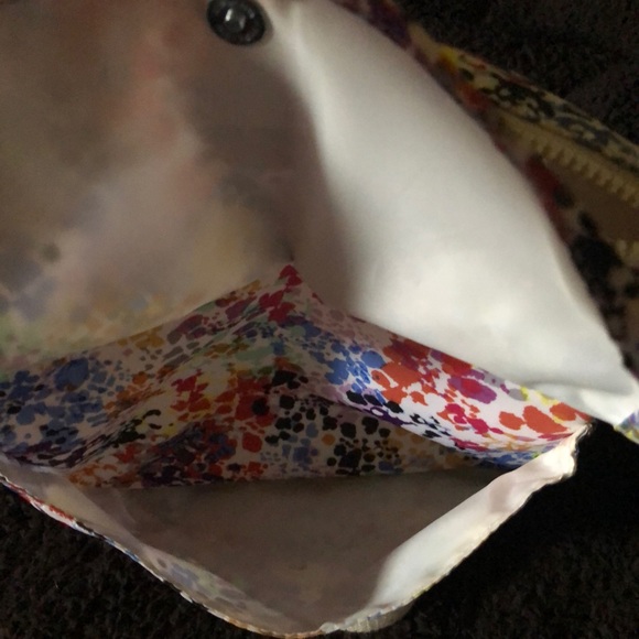 Kipling - Picture 5 of 6